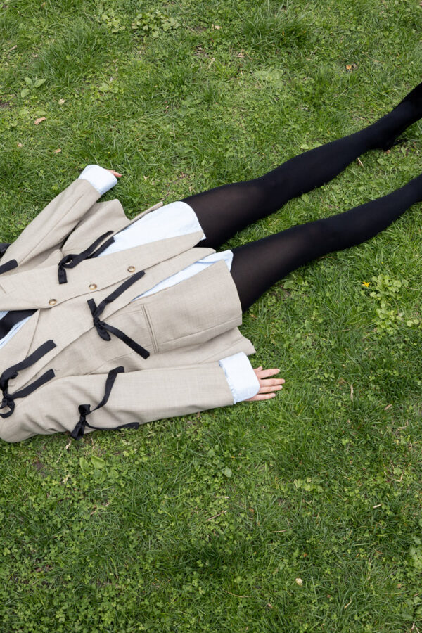 GREY SINGLE-BREASTED WOOL JACKET WITH SILK RIBBONS