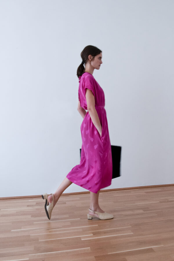 upcycled deadstock silk dress sustainable fashion Öskjonheit